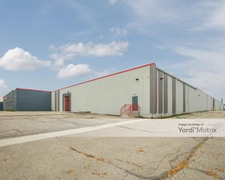 Photo 3 of Devon Self Storage - 4100 52nd Street, Kenosha, WI