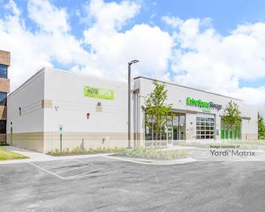 Storage Units for Rent available at 3701 West Lake Avenue, Glenview, IL 60026