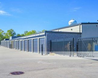 Photo 3 of Extra Space Storage - 949 4 Mile Road NW, Grand Rapids, MI