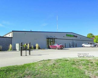 Photo 5 of Extra Space Storage - 949 4 Mile Road NW, Grand Rapids, MI