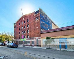 Image for Extra Space Storage - 6542 North Clark Street, Chicago, IL