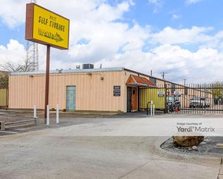 Photo 1 of Garland Neighborhood Storage - 3539 Dividend Drive, Garland, TX