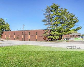 Photo 1 of Extra Space Storage - 17306 East US Hwy 24, Independence, MO