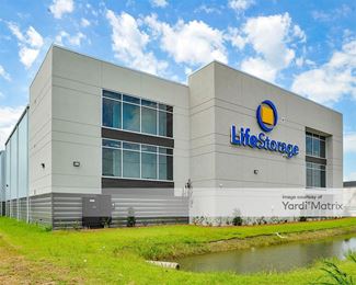 Photo 1 of Storage Center, The - 6539 Westbank Expwy, Marrero, LA