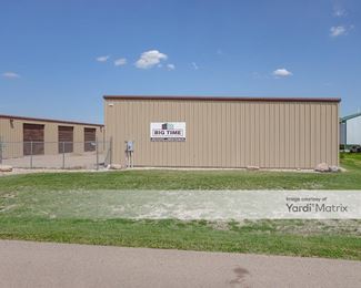 Photo 4 of Big Time Storage - 27066 Kerslake Place, Tea, SD