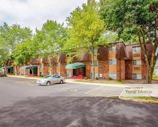 Photo 3 of CubeSmart Self Storage - 3441 Sheridan Road, Zion, IL