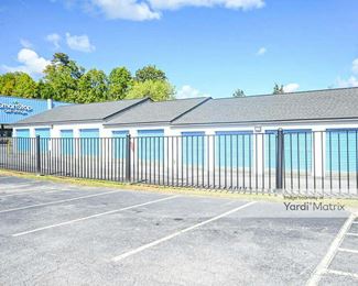 Photo 4 of SmartStop Self Storage - 6 Long Shoals Road, Arden, NC