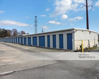Photo 2 of Storage King USA - 5045 Benois Road, Roanoke, VA