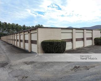 Photo 4 of Rent-A-Space Inc - 1524 Patrick Road NE, Roanoke, VA