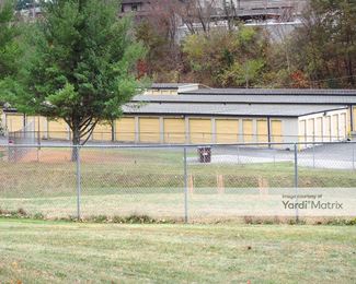 Photo 4 of StoreEase - 390 Bell Road NE, Christiansburg, VA