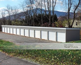 Photo 2 of Pack It In II - 3818 Bob White Blvd, Pulaski, VA