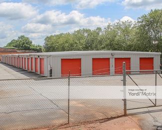 Photo 6 of Chase Street Self Storage - 1150 North Chase Street, Athens, GA