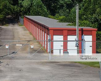 Photo 4 of Happy Pappy-s Storage - 3565 Thompson Bridge Street, Gainesville, GA