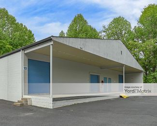 Photo 2 of SmartStop Self Storage - 197 Deaverview Drive, Asheville, NC