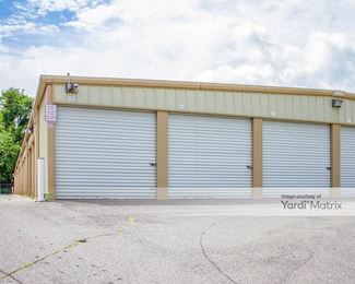 Photo 2 of Great Smokey Mountain Expressway Storage - 34 Peddler's Square, Waynesville, NC