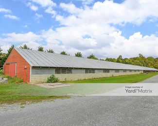 Photo 3 of Skyline Storage - 17817 Mount Pleasant Road, Elkton, VA