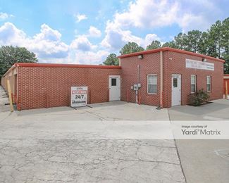 Photo 2 of On the Way Storage - 150 Coile Drive, Athens, GA