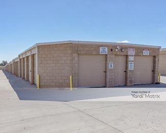 Photo 2 of Sierra Highway Storage - 37550 Sierra Hwy, Palmdale, CA