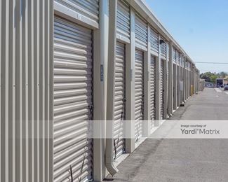 Photo 6 of Sierra Highway Storage - 37550 Sierra Hwy, Palmdale, CA