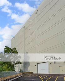 Photo 4 of Safeguard Self Storage - 324 Nepperhan Avenue, Yonkers, NY
