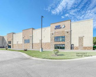 Photo 3 of UpLift Self Storage - 12252 Metcalf Avenue, Overland Park, KS