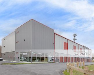 Photo 1 of CubeSmart Self Storage - 4071 Quaker Lane, North Kingstown, RI