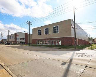 Photo 3 of CubeSmart Self Storage - 4130 Mayfield Avenue, South Euclid, OH