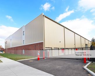 Photo 4 of CubeSmart Self Storage - 4130 Mayfield Avenue, South Euclid, OH