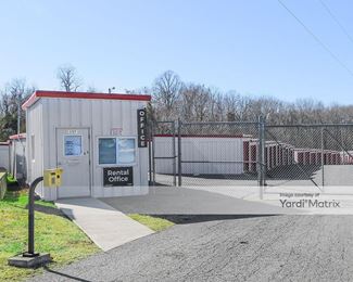 Photo 1 of iStorage - 157 Stowaway Lane, Madison Heights, VA