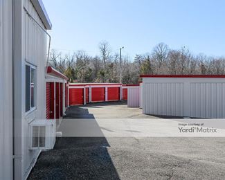 Photo 2 of iStorage - 157 Stowaway Lane, Madison Heights, VA