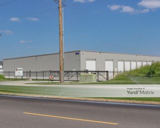 Photo 4 of Hoover Storage - 3996 North Hoover Road, Wichita, KS