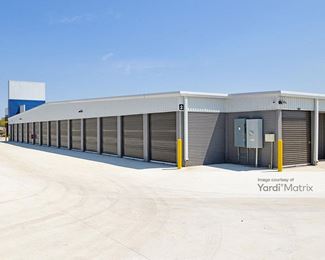 Photo 5 of Extra Space Storage - 2570 SW Military Drive, San Antonio, TX