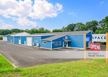 Photo 3 of A Little More Space Self Storage - 1585 Monroe Turnpike, Monroe, CT