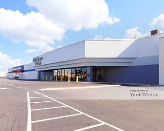 Photo 3 of Extra Space Storage - 5441 Highway 90 W, Mobile, AL