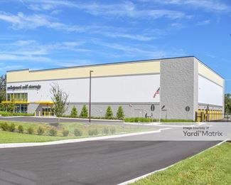 Photo 2 of SafeGuard Self Storage - 9101 County Line Road, Spring Hill, FL
