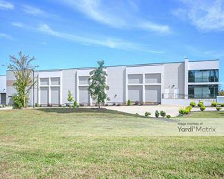 Photo 2 of Extra Space Storage - 1510 Northside Drive, Statesville, NC