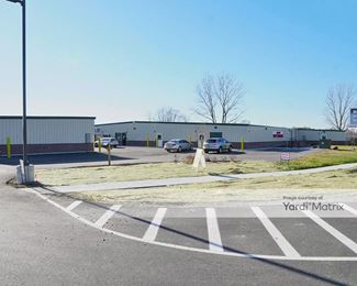 Photo 4 of Acorn Storage - 1641 East US Highway 136, Brownsburg, IN