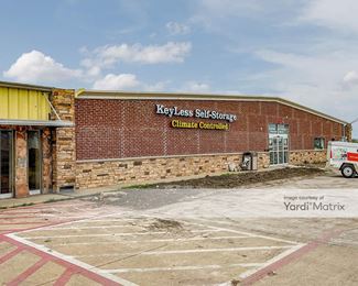 Photo 1 of KeyLess Self Storage - 613F East US Hwy 80, Sunnyvale, TX