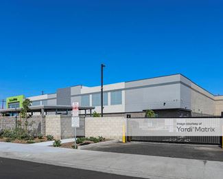 Photo 2 of Extra Space Storage - 2200 Nadeau, Huntington Park, CA