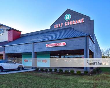 Storage Units for Rent available at 401 Pottery Factory Drive, Commerce, GA 30529