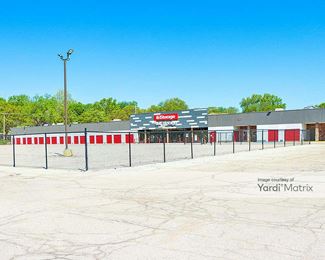 Photo 4 of iStorage - 1920 Spruce Street, Leavenworth, KS