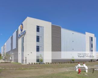Photo 4 of Storage Center, The - 1480 West Hwy 30, Gonzales, LA