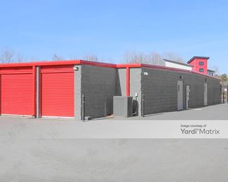 Photo 3 of Lock-Roll Storage - 1000 Creekside Lane, Lynchburg, VA