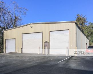 Photo 5 of G-S Warehouse - 503 Old Plantation #100, Lynchburg, VA