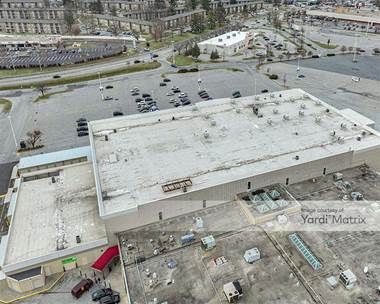 Storage Units for Rent available at 6901 Security Blvd, Baltimore, MD 21224