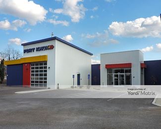 Photo 1 of Fort Knox Drive-Thru Self Storage - 5411 Williamson Road, Roanoke, VA