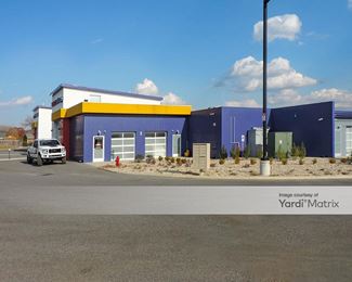 Photo 3 of Fort Knox Drive-Thru Self Storage - 5411 Williamson Road, Roanoke, VA