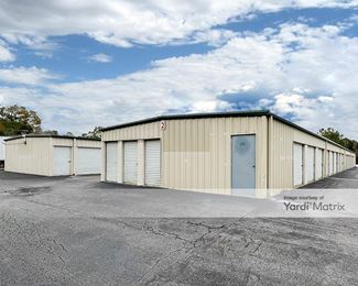 Photo 1 of Storage Rentals of America - 515 West North Street, Pass Christian, MS