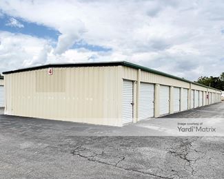 Photo 3 of Storage Rentals of America - 515 West North Street, Pass Christian, MS
