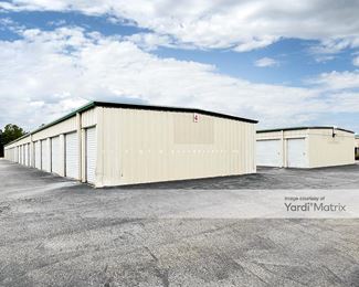 Photo 4 of Storage Rentals of America - 515 West North Street, Pass Christian, MS